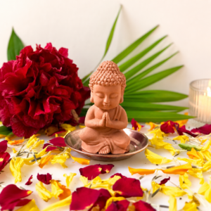 Cambrilite Scented Sculpture – Meditating Buddha1 (With Refill Fragrance)-Amazing Santal – Sandalwood, Cinnamon & Vanilla